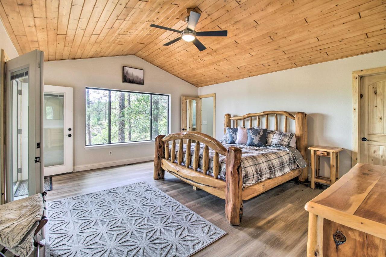 Pinetop Creekside Cabin Secret Game Room! ภายนอก รูปภาพ
