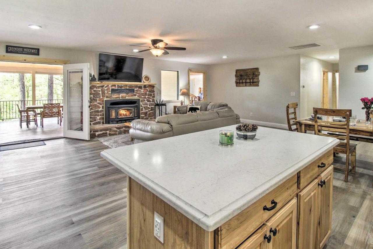Pinetop Creekside Cabin Secret Game Room! ภายนอก รูปภาพ